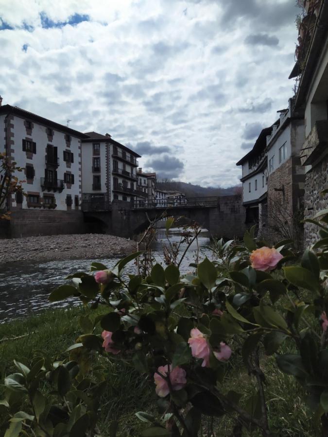 Apartamento Elizondo Giltxaurdi Exterior photo